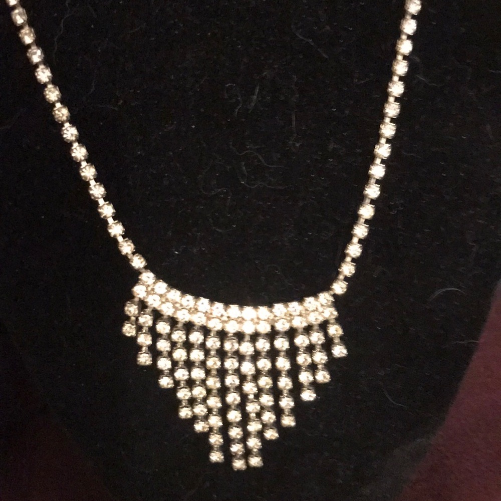 Vintage Rhinestone Necklace - Picture 2 of 5